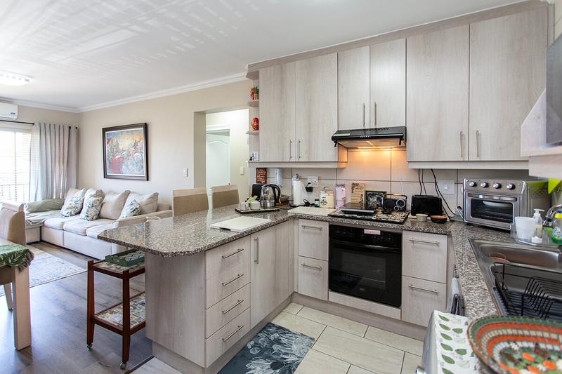 2 Bedroom Property for Sale in Sonkring Western Cape